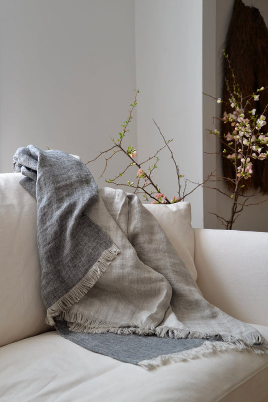 BIANCA LINEN BLANKET