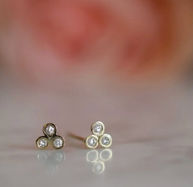 14K GOLD TRINITY DIAMOND STUDS
