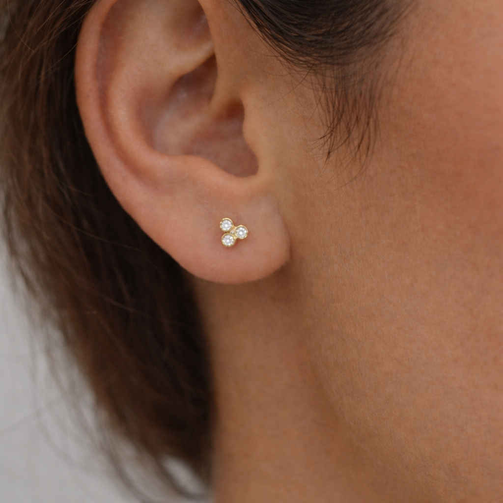 14K GOLD TRINITY DIAMOND STUDS