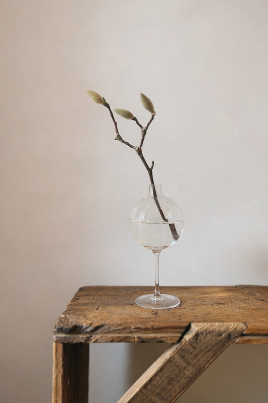 CELESTE GLASS STEM VASE