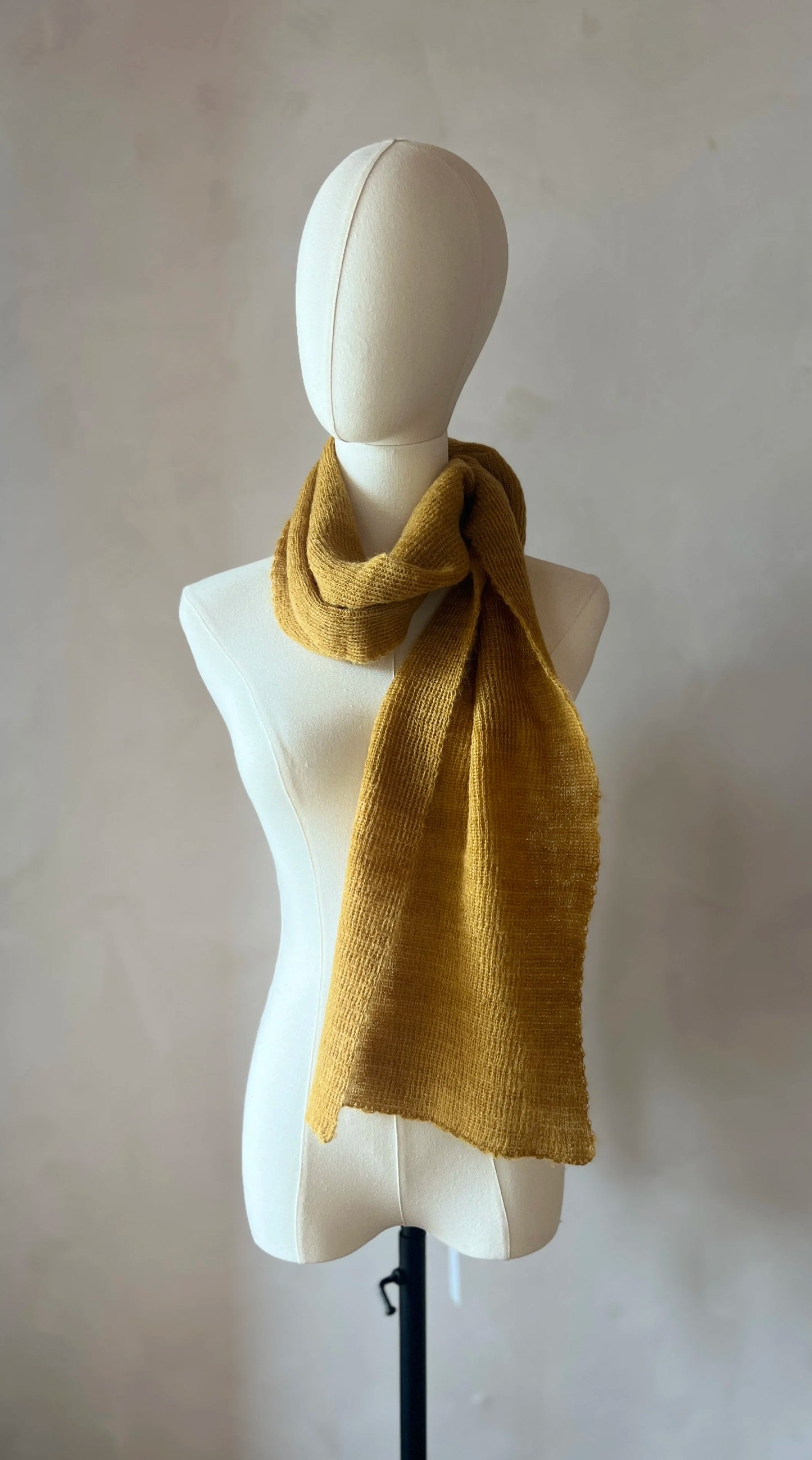 VIBRANT THREADS MOHAIR SCARF