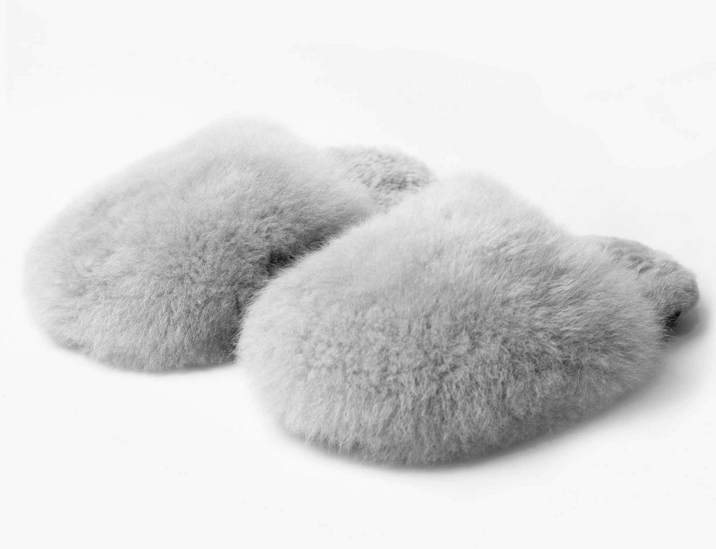 ALPACA FUR SLIPPERS